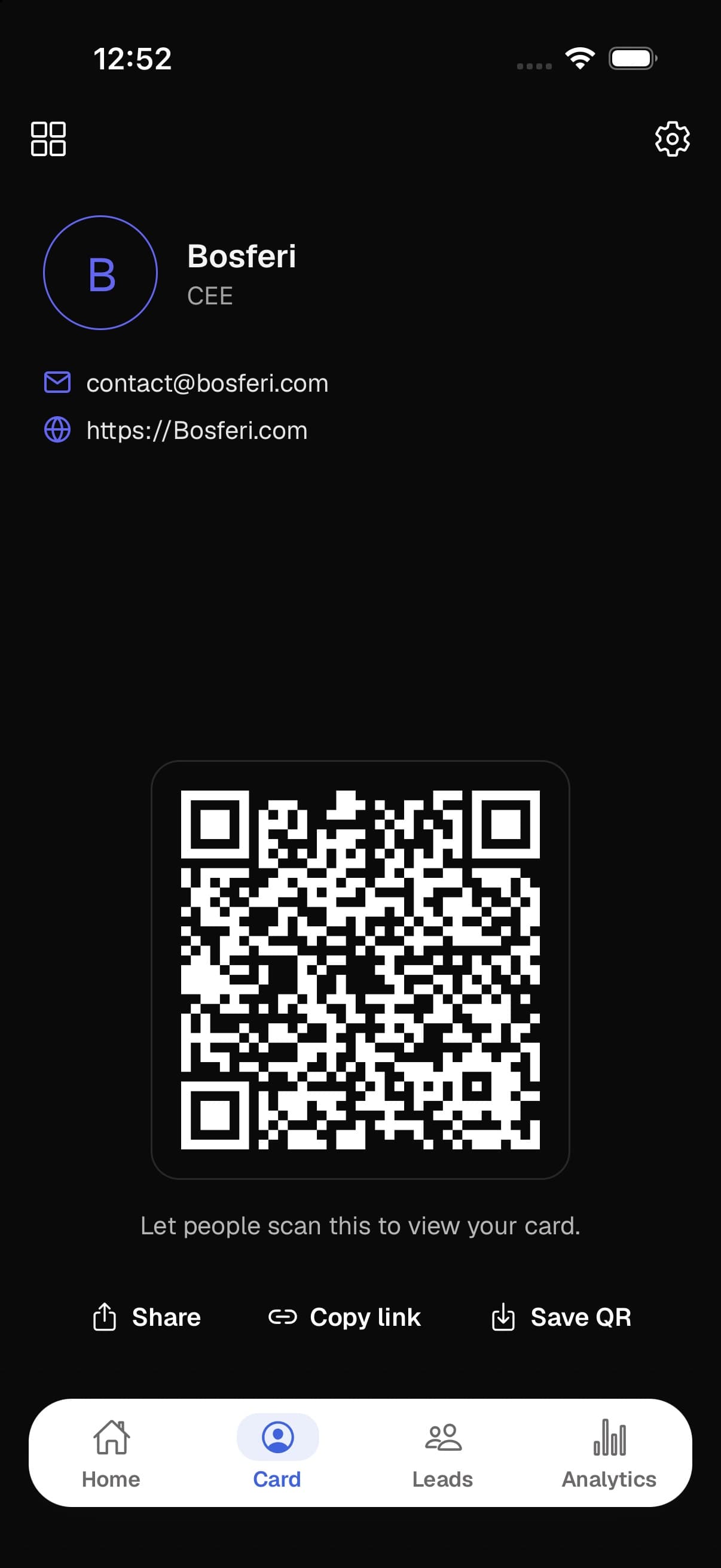 A business card in the Bosferi mobile app with its QR code and share options